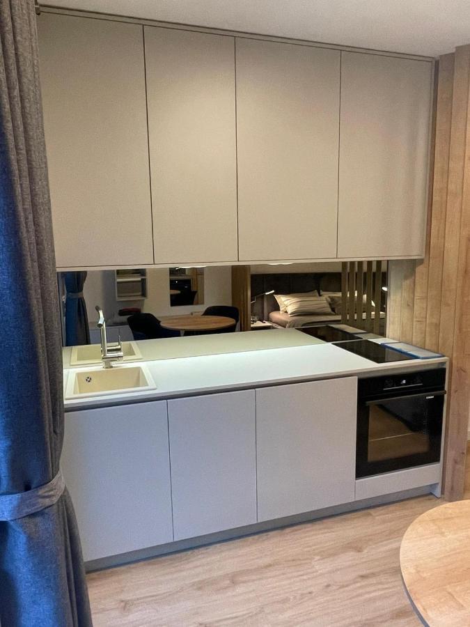 Artatore24 - Modern And Stylish Apartments มาลีโลชินจ์ ภายนอก รูปภาพ