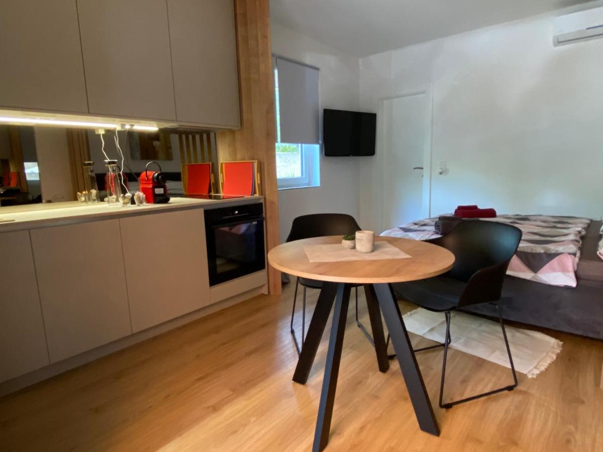 Artatore24 - Modern And Stylish Apartments มาลีโลชินจ์ ภายนอก รูปภาพ