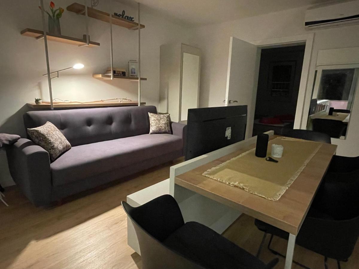 Artatore24 - Modern And Stylish Apartments มาลีโลชินจ์ ภายนอก รูปภาพ