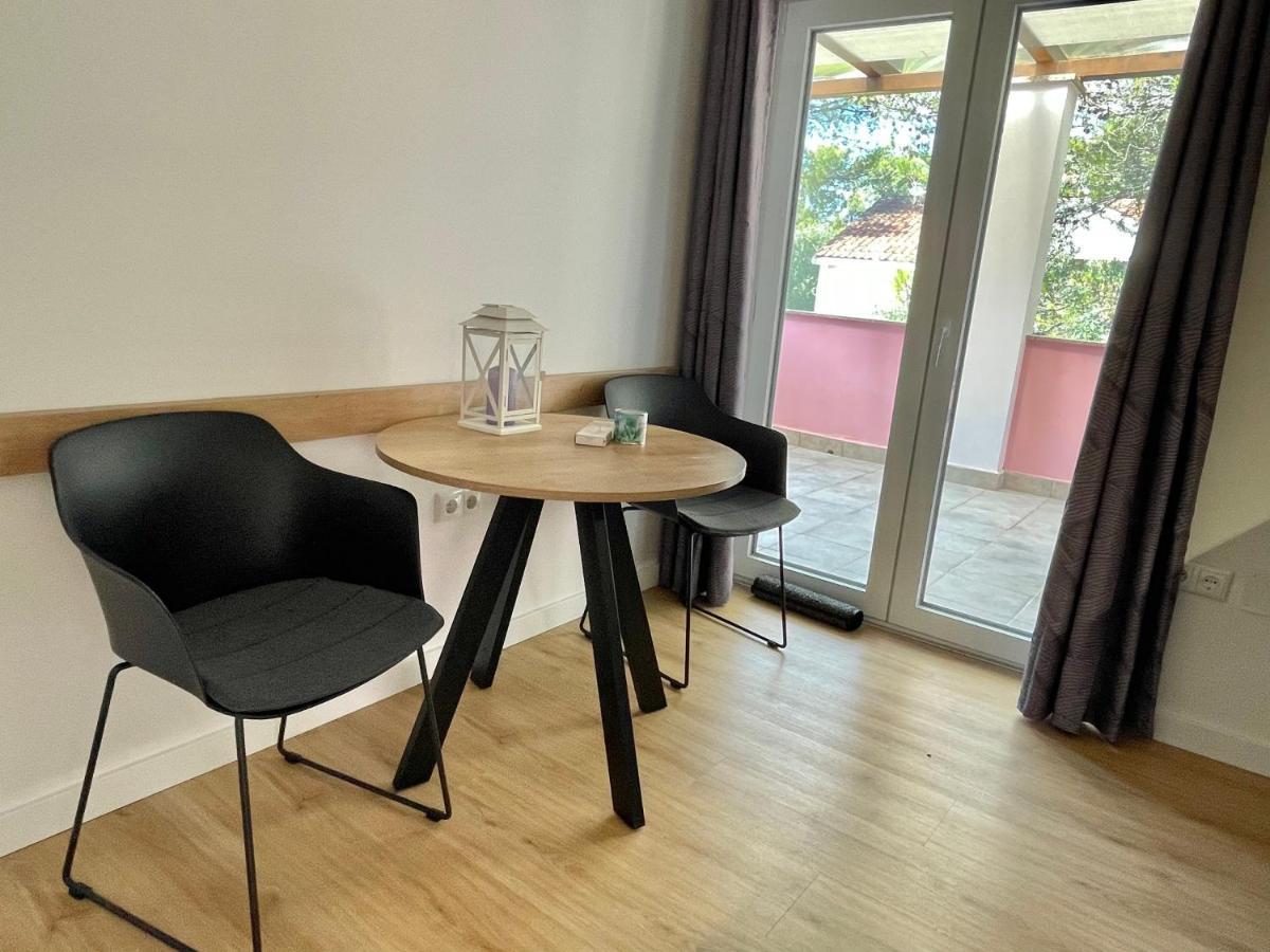 Artatore24 - Modern And Stylish Apartments มาลีโลชินจ์ ภายนอก รูปภาพ