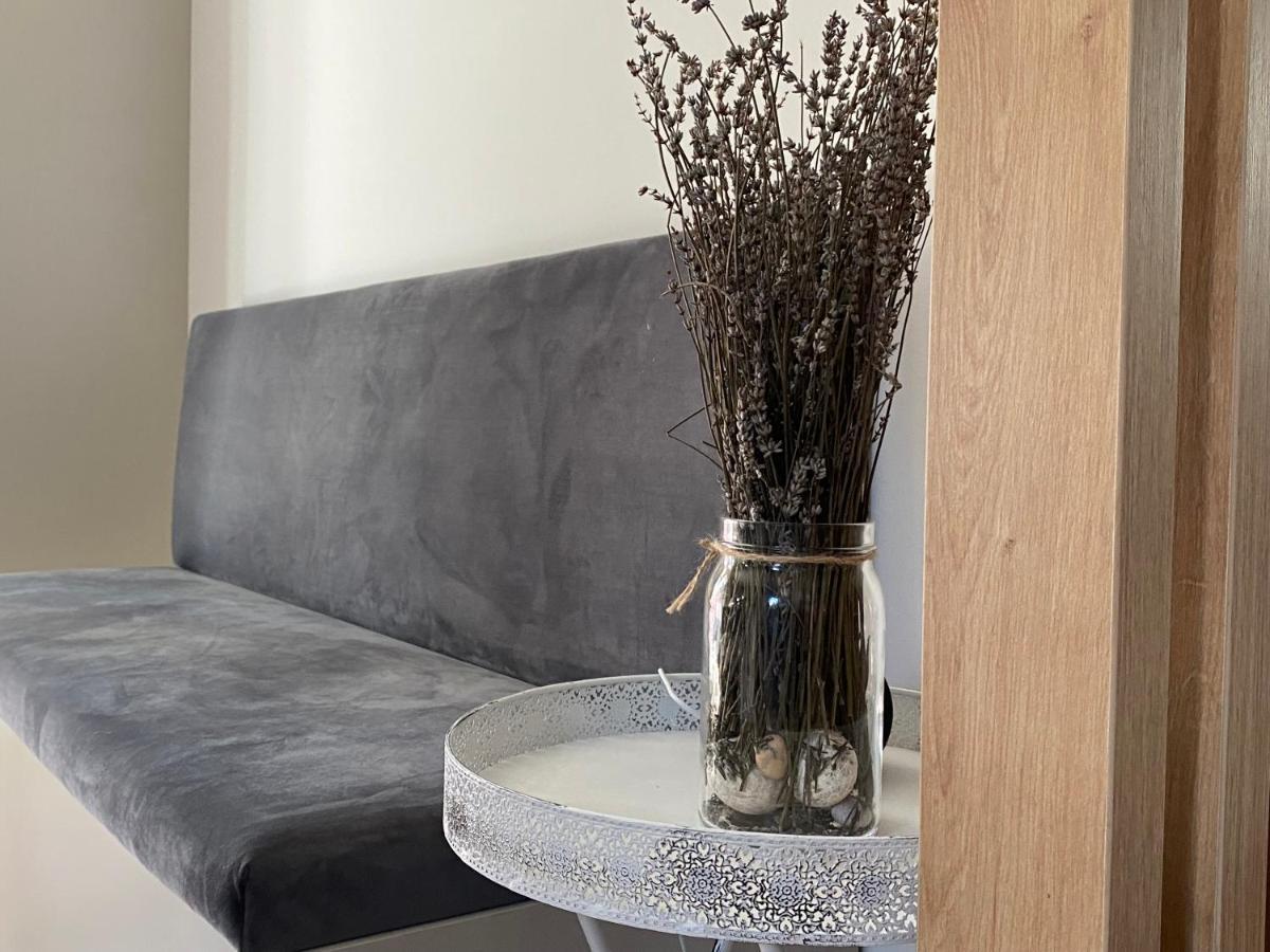 Artatore24 - Modern And Stylish Apartments มาลีโลชินจ์ ภายนอก รูปภาพ